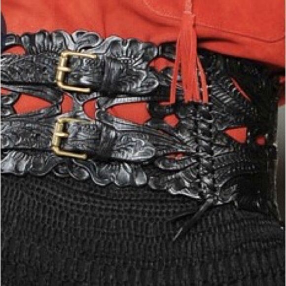 Ralph Lauren Collection * Spring 13 Black Western Tooled Leather Contour Belt - Picture 8 of 17